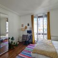 Pouvez-vous m'envoyer des photos de la cuisine actuelle sous différents angles ?