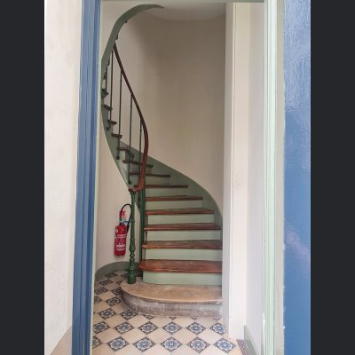 PARIS PREND L'AIR - 75018 - MONTMARTRE - PIED A TERRE
