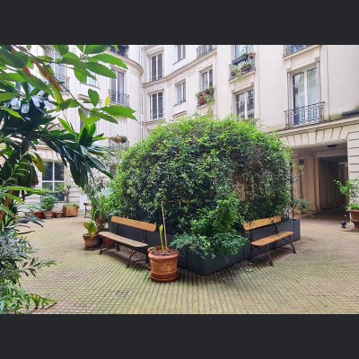 Paris prend l'air - Espace extérieur